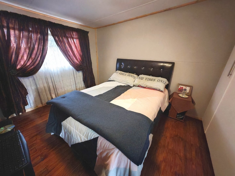 7 Bedroom Property for Sale in Bayswater Free State